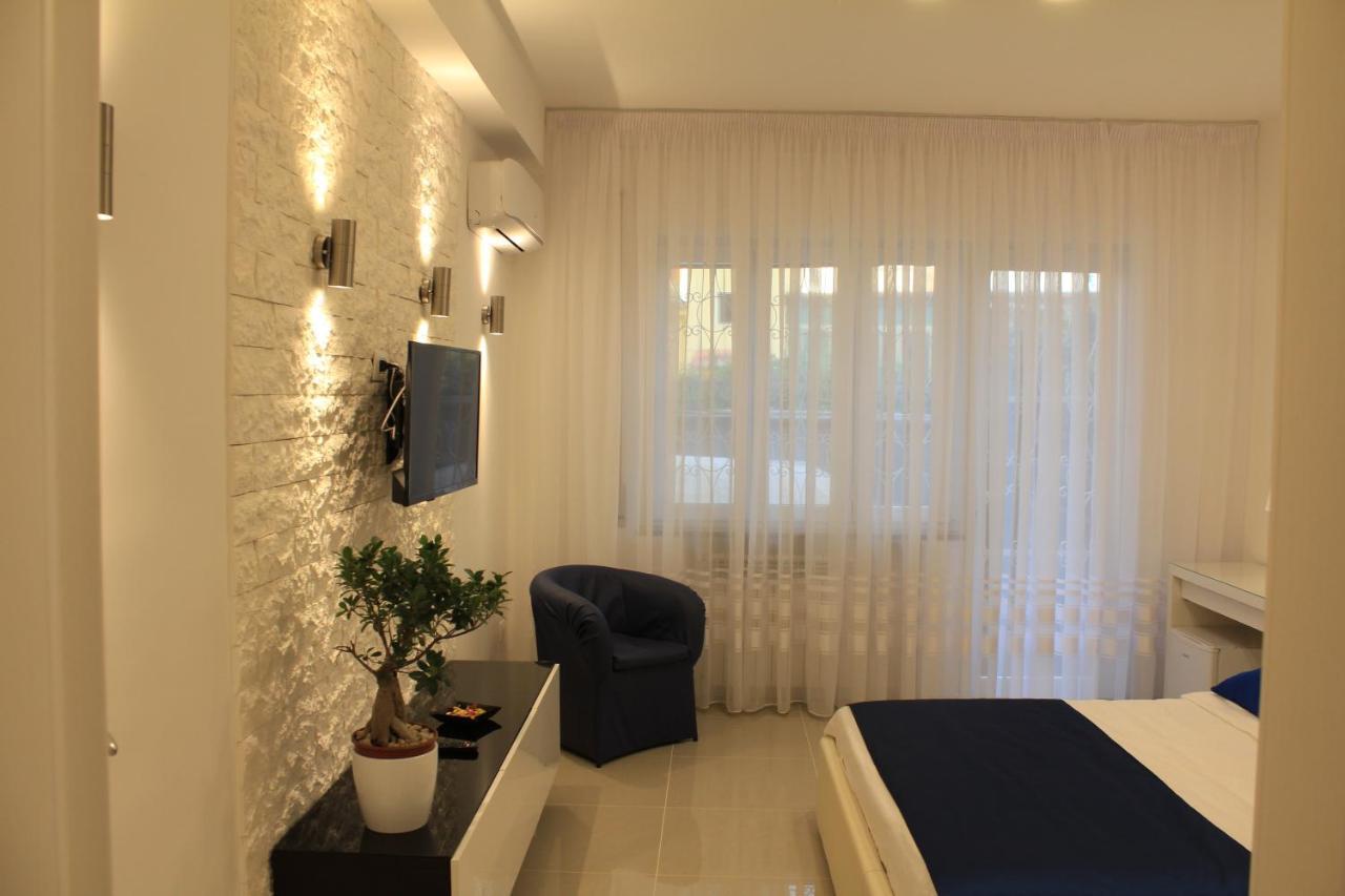 Casa Teresa Bed & Breakfast Naples Exterior photo